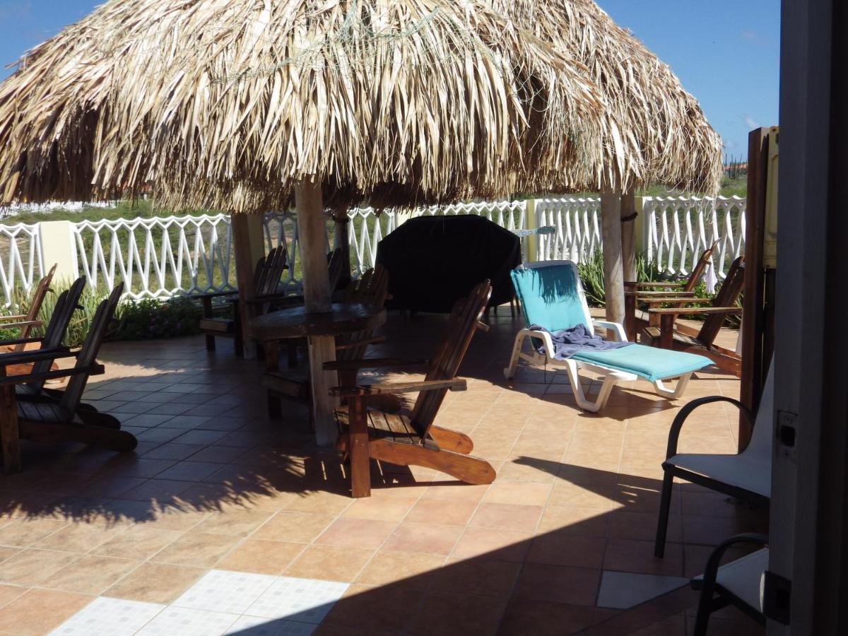 Aruba Cunucu Residence Palm Beach Exterior photo