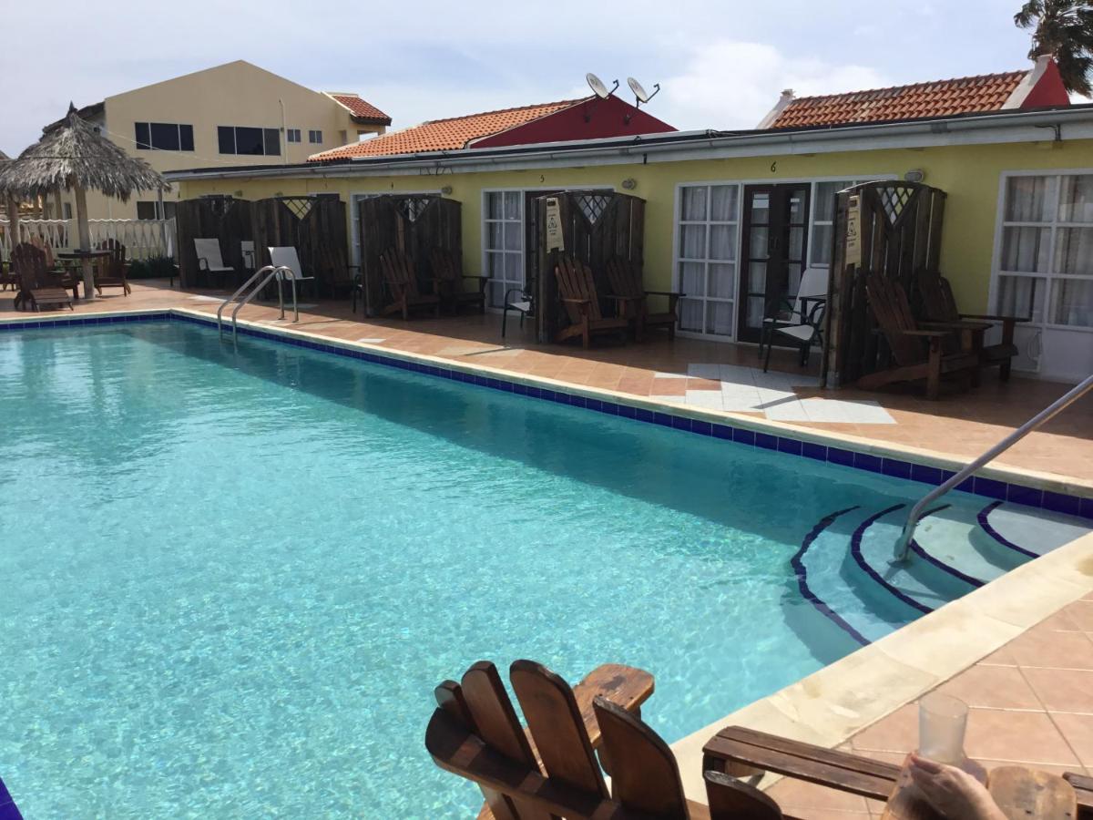 Aruba Cunucu Residence Palm Beach Exterior photo